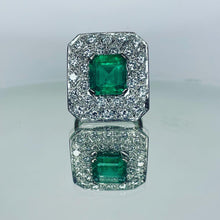 Load image into Gallery viewer, Pre-loved Diamond Ring