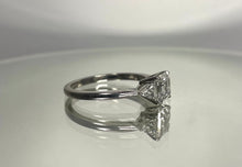 Load image into Gallery viewer, Diamond Ring