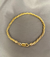 Load image into Gallery viewer, 9ct Gold Bracelet

