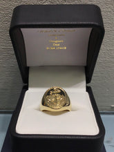 Load image into Gallery viewer, Handmade Signet Ring With Seal Engraving
